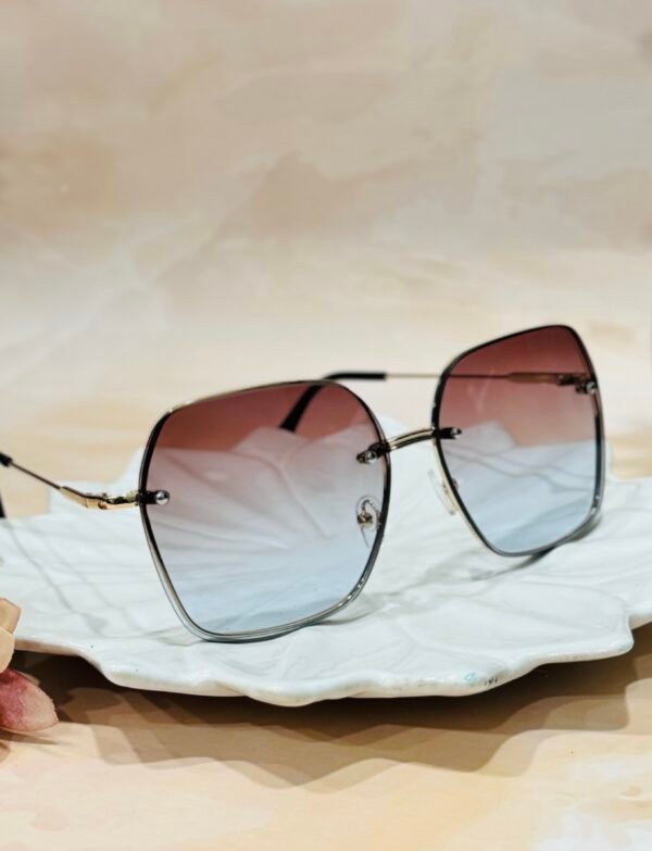 Square, curved edges, gradient blue-pink, stylish, big sunglasses