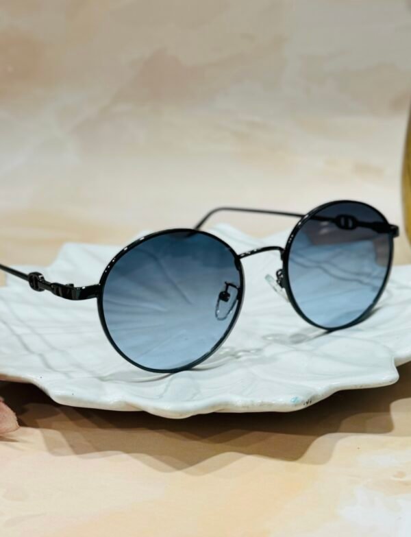 Semi-round, blue lens, light weight, luxury sunglasses