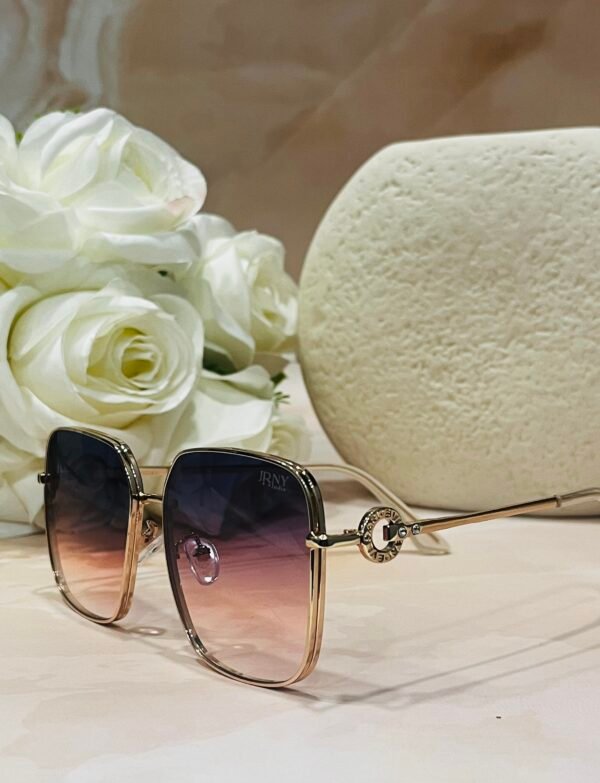 Square, pink gradient, trendy, light weight, aviator