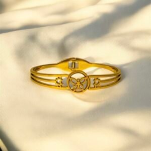 Nature's elegance bracelet