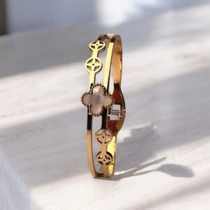 Hazel's shadow bracelet