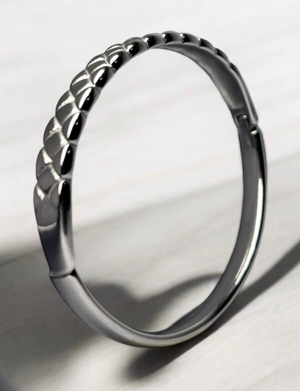 Luxe loom silver band bracelet