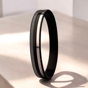 Raven's sable bracelet