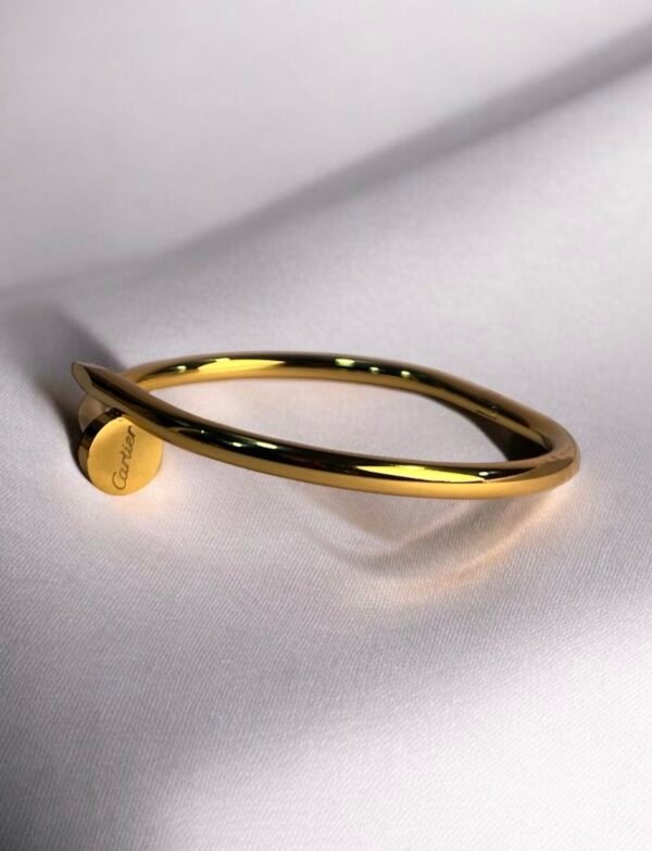 Subtle elegance bracelet