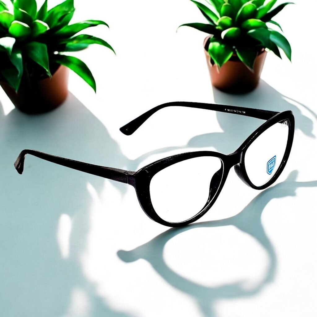Cat eye, black frame, blue light blocking lens